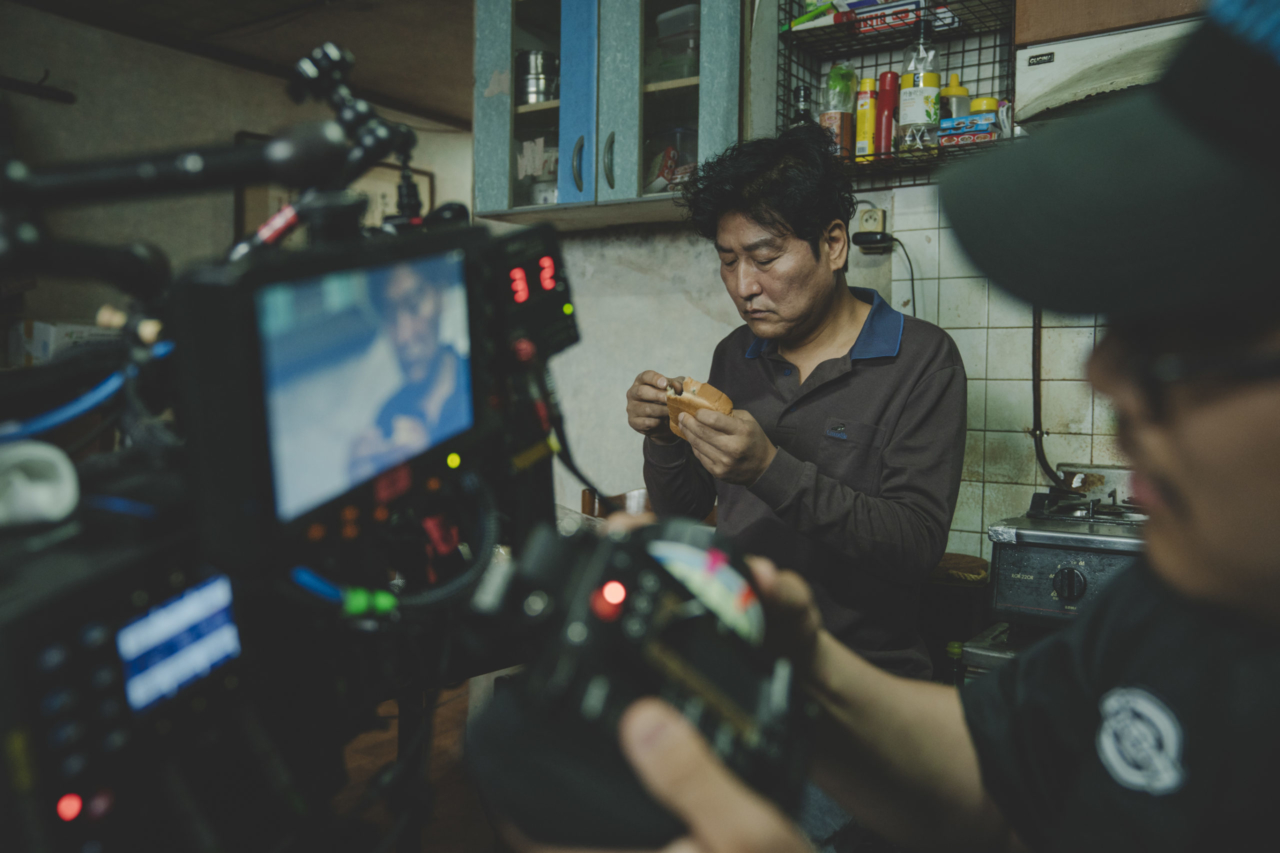 Kyung-Pyo Hong, DP de Parasite, interviewé par ARRI Rental - Union des Chefs Opérateurs