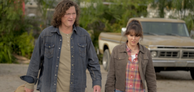 La saison 2 de « Killing It », la série à succès diffusée sur Peacock, filmée avec la URSA Mini Pro 12K OLPF - Union des Chefs Opérateurs